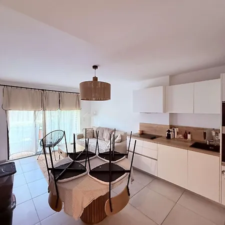 Neuf Porticcio (Corsica)